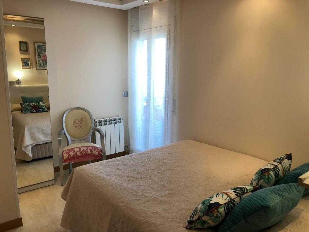 Bed And Breakfast En Салоу Екстериор снимка