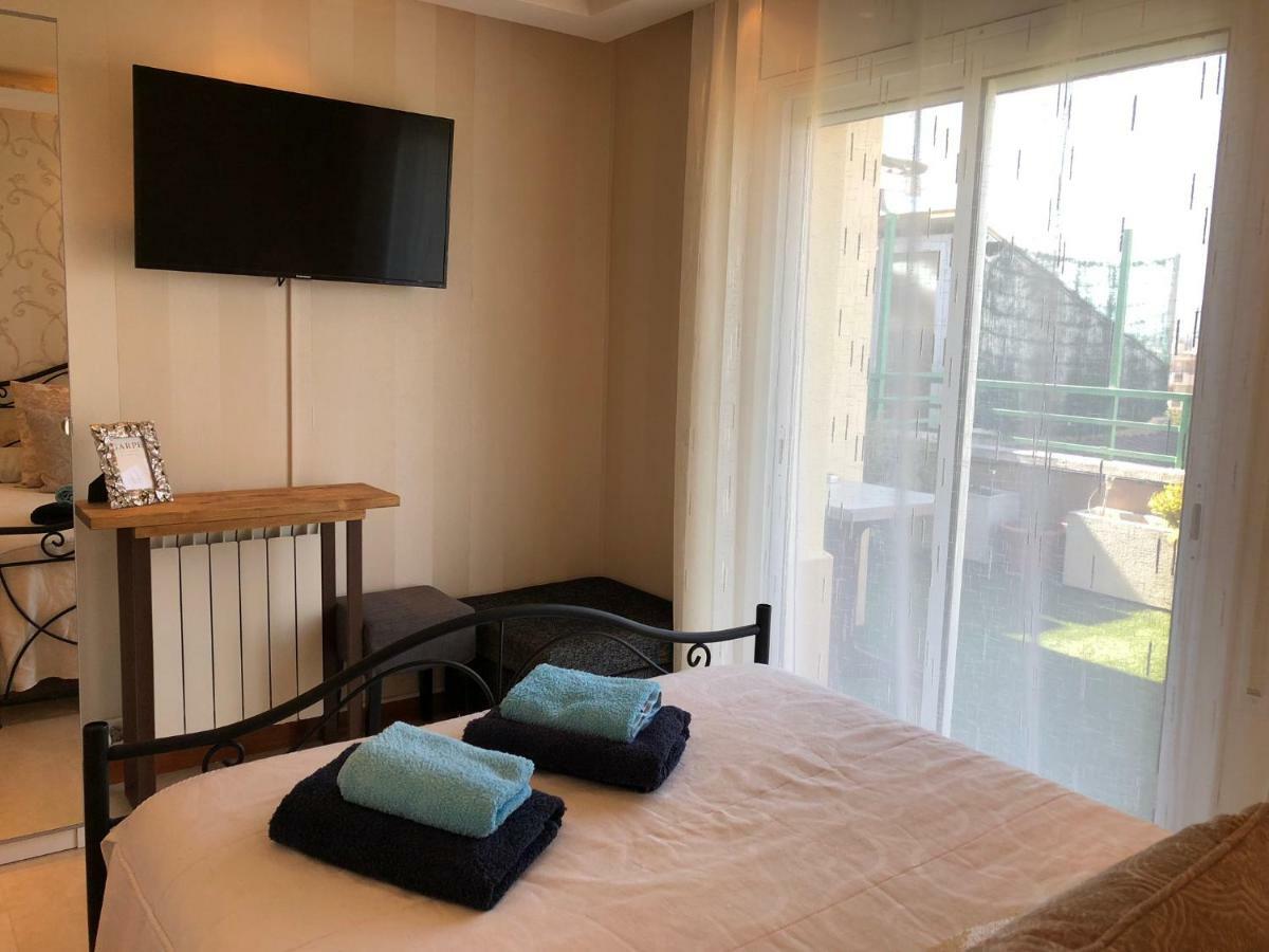 Bed And Breakfast En Салоу Екстериор снимка