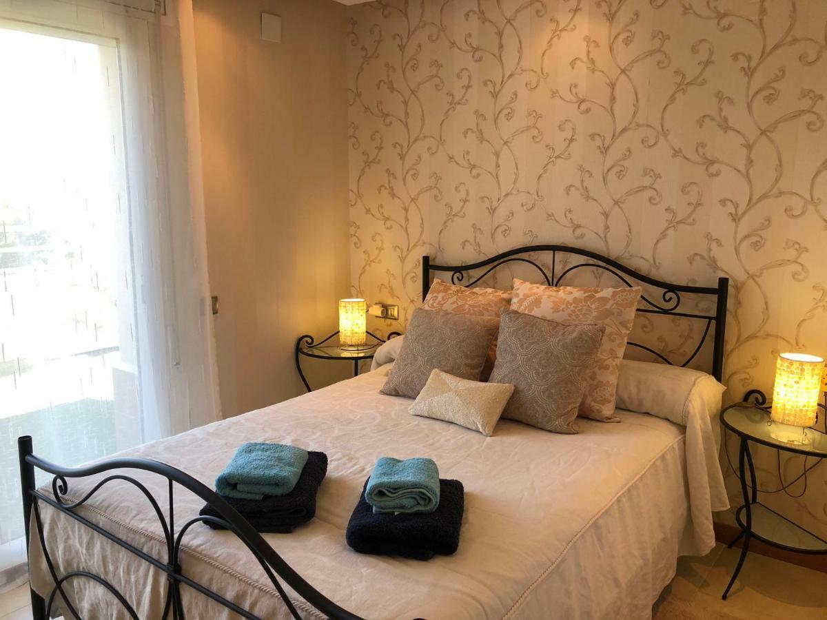 Bed And Breakfast En Салоу Екстериор снимка